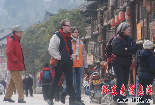 15000�������ο�ӿ����ƽ���l�^�������D��