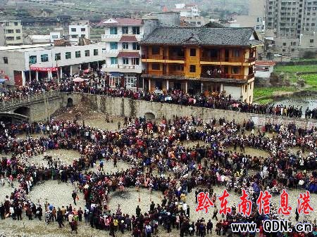 �������J�ϕ����_400�� ��ʢ��������������