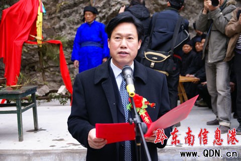 ����`·�{�|