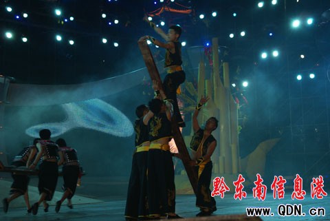 2010�Ї�•�P���������H�J�Ϲ�¡���_Ļ���D��