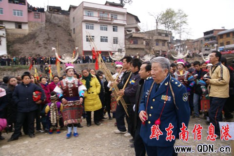 ��C�������㿴�����Ї@ʢ���� ʢ�b������(�D)