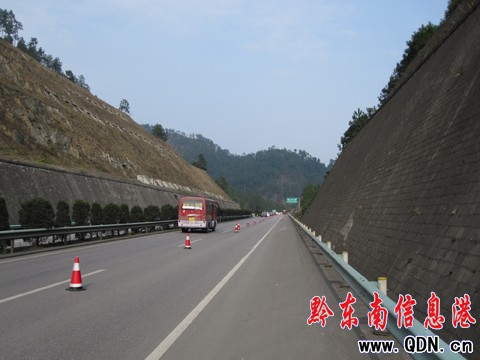 2000�FͲ�P�����·�ϡ��ύ������D��