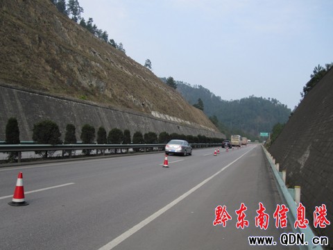 2000�FͲ�P�����·�ϡ��ύ������D��