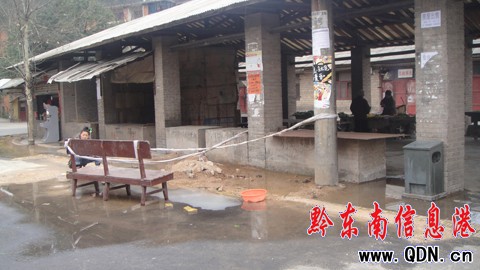 抗旱時期 水管爆裂長達半月竟無人問津(圖)