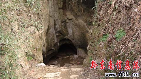 岑鞏縣“受渴”嚴重 6.68萬人飲水困難(圖)