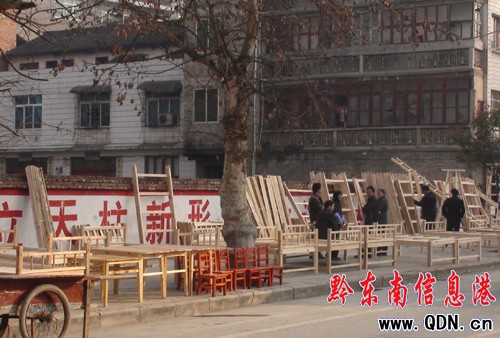 ����һ����ľ�������y(t��ng)��ˇ��(sh��)�F(xi��n)�پ͘I(y��)���D��