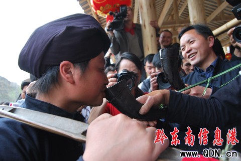 �ƣ�������׺������[���M�D��