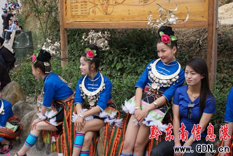 ��������Փ����Ů���� �s����η����M�D��