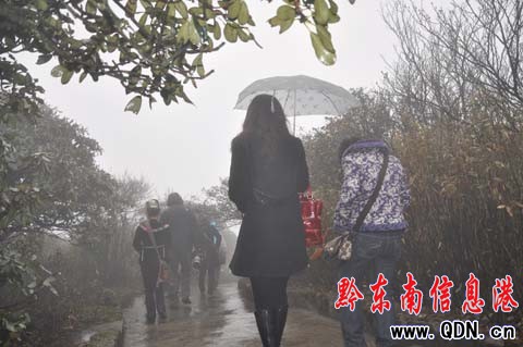 �׹�ɽ�ƺ��澰�����h(yu��n)���ͣ��D��