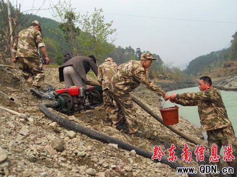 危難之處筑忠誠 州武警支隊奮戰抗旱救災前線