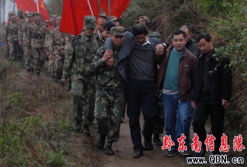 丹寨縣城通水了 縣委書記累倒了(圖)