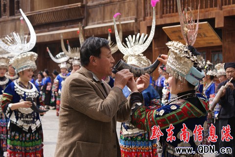 �����Ļ��������������կ������(ji��)���λ𣨈D��