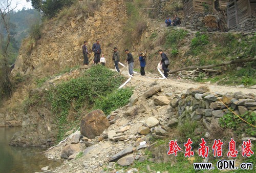 ��ɽ����������(z��i)����n���M�D��