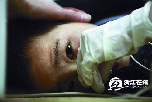 С�����`������ˎ����ʳ�ֽoͬ�W(xu��)��21���ж�