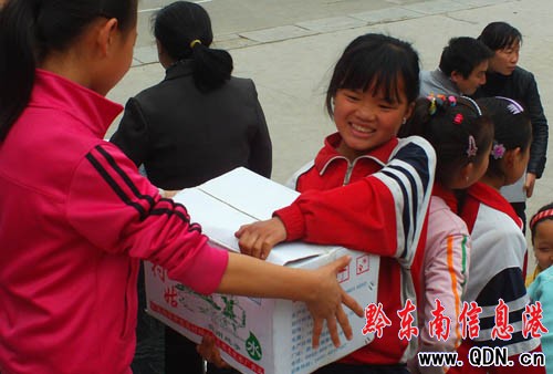 �����Ȟ� �����F2�f��Ԫ�������Y�͵ֵ�կ(�D)