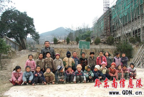 �н��қ]���� �l��WУ�����ҡ��������M�D��