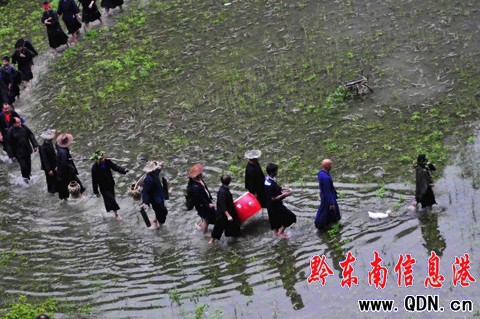 ��(d��)�ص��F������ˮ���裨�M�D��