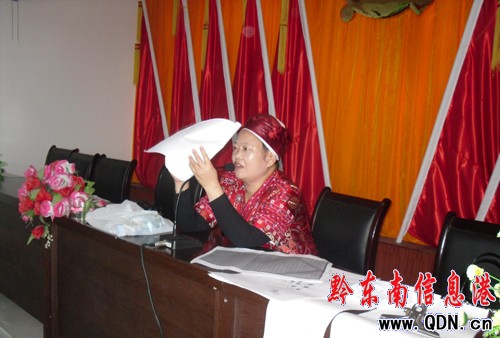 �Sƽ�����r��DŮ��߼����_�k��ɫ��Ӗ�ࣨ�M�D��