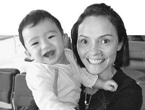 張柏芝母親:再做外婆沒感覺(圖)