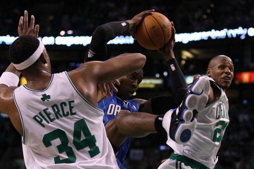 皮爾斯31分綠衫軍滅魔術 總比分4-2進總決賽