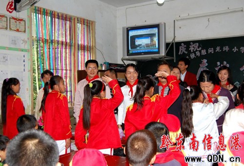 ����һ�P�����؃�ͯ��ӈ�����ˣ��M�D��