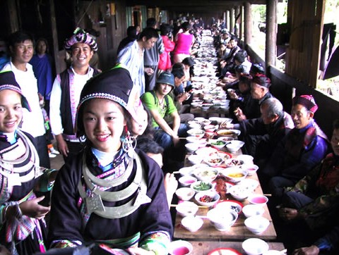 ���H��(ji��)���ϰ����߼tɫ���εأ��D��