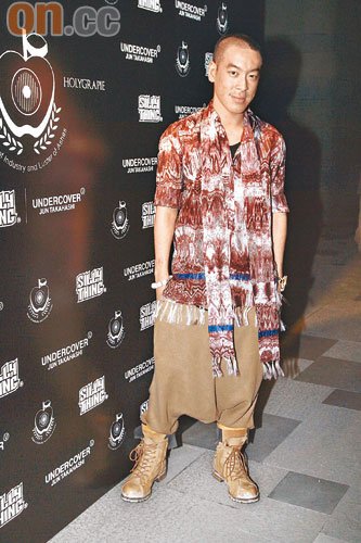 ���������ɴ_�����֡�Ӎ �з��Ա��cŮģ����