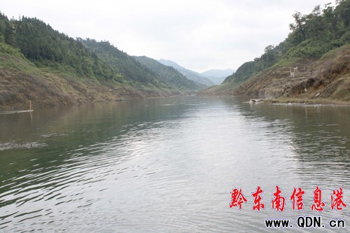錦屏三板溪電站庫區(qū)水位上漲20多米(圖)