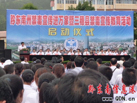 ����h�����������(d��ng)���_��Ļ���D��