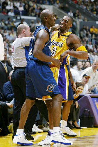 �̵��Ʊ�15헔�����PK �ɴ����ƛQ���w�����