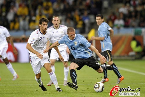組圖:10人烏拉圭逼平法國 高盧雄雞低下頭