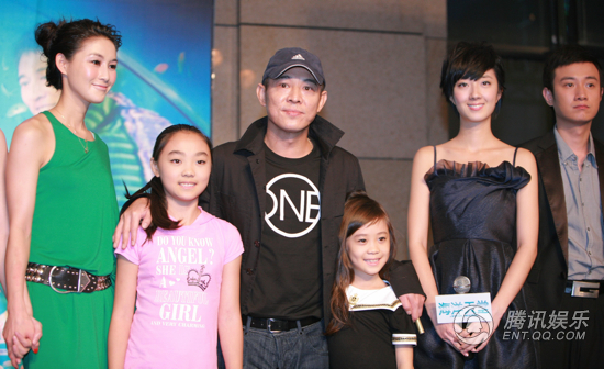 ���������á�������ӳ���B�ܔy��Ů���{̺(�D)