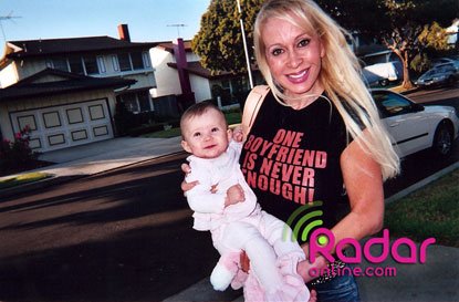 ��Ɲ������7�q˽��Ů ��200�f(w��n)��Ԫ�����w����