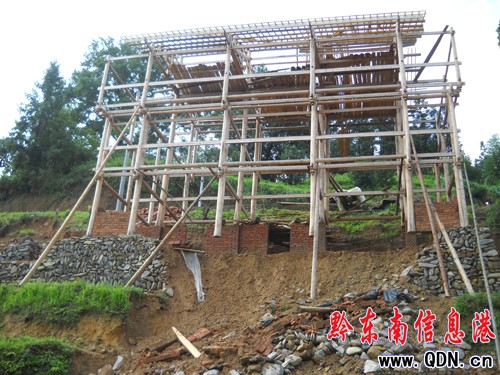 從江縣遭受暴雨襲擊 86324人受災(組圖)