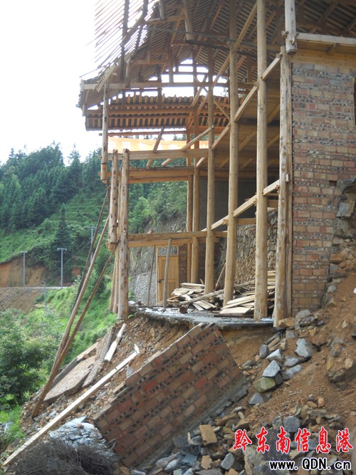 從江縣遭受暴雨襲擊 86324人受災(組圖)