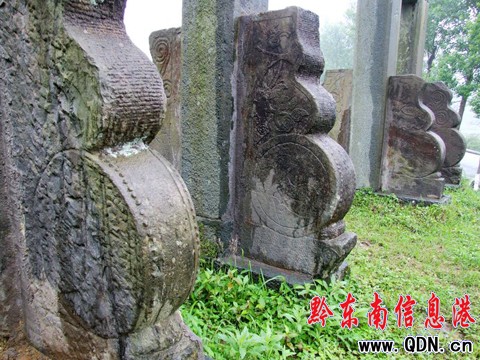 三穗等溪有座清代“貞壽坊”(圖)