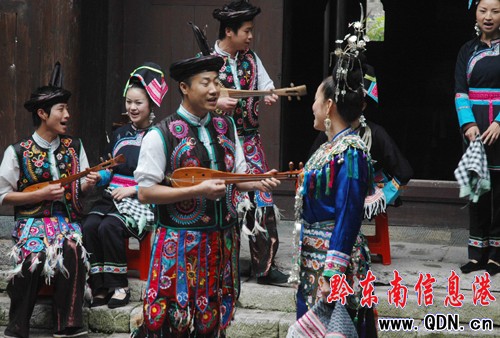 世界文化遺產侗族大歌轟動維也納金色大廳(圖)