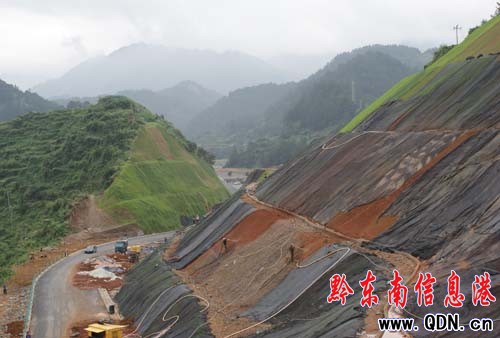 凱雷二級擴建生態旅游公路將于年底前竣工(圖)