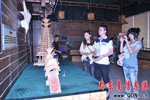 ������У�qՓ��Ӣ�����l��կ���������L��