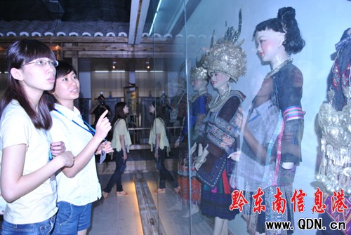 ������У�qՓ��Ӣ�����l��կ���������L��