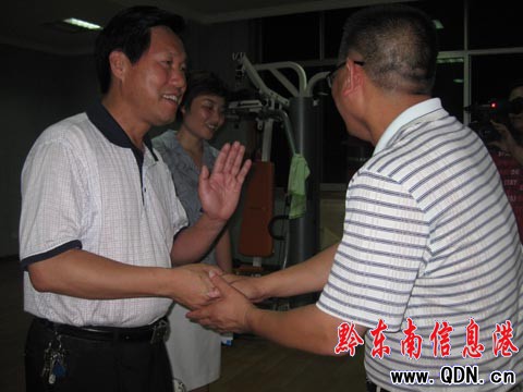 �������Ą����\���\�ӆTِ���ɿ�ِ���L(f��ng)�񣨽M�D��