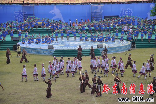 ���\���ߵ�һ���ٔ������\�ӕ�ʢ���_Ļ���D��