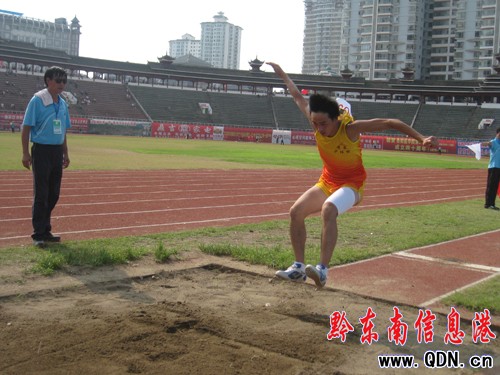 ���\���С�Ů�����h��ِ�A�M�Y(ji��)�����D��