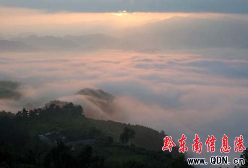 �׹�ɽ�F�����ƺ��澰���D��