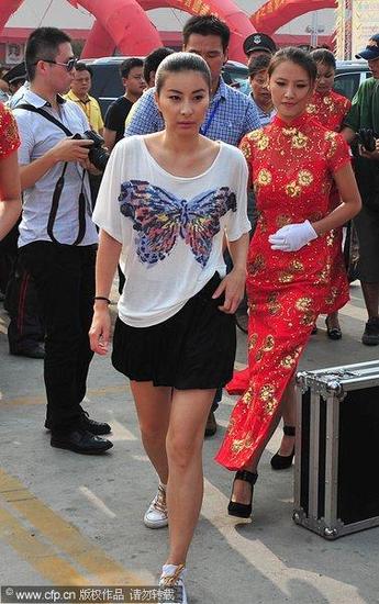 �M�D�������������L��  �����@������ʧɫ