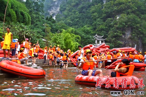 高溫炎熱難耐 杉木河漂流日接待游客首次突破5000人