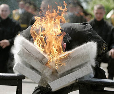 �Ї��������b���طN�� Ӳ�h�ؿ����ʯ(�D)