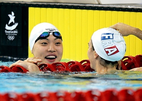 組圖:青奧中國(guó)泳軍日進(jìn)三金 唐奕成就六冠王