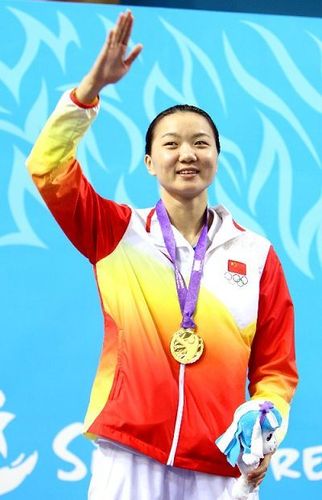 組圖:青奧中國(guó)泳軍日進(jìn)三金 唐奕成就六冠王