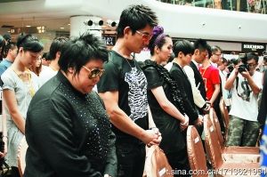 ���t�Rȡ�������e���� �����R��������ͬ��(�D)